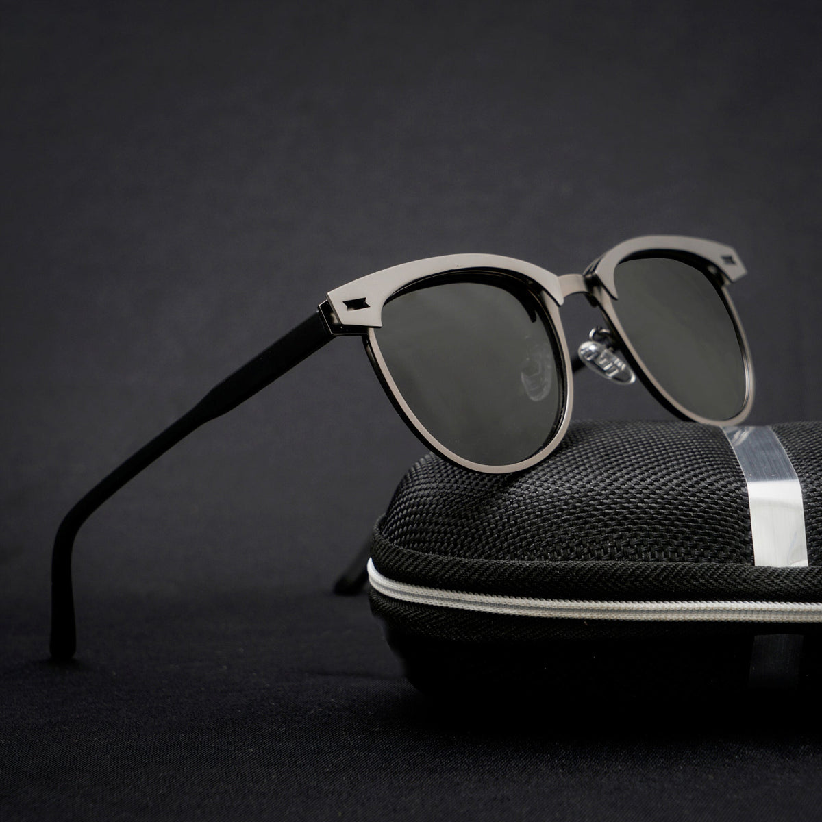Top Premium Sunglasses Trends for Men & Women 2026